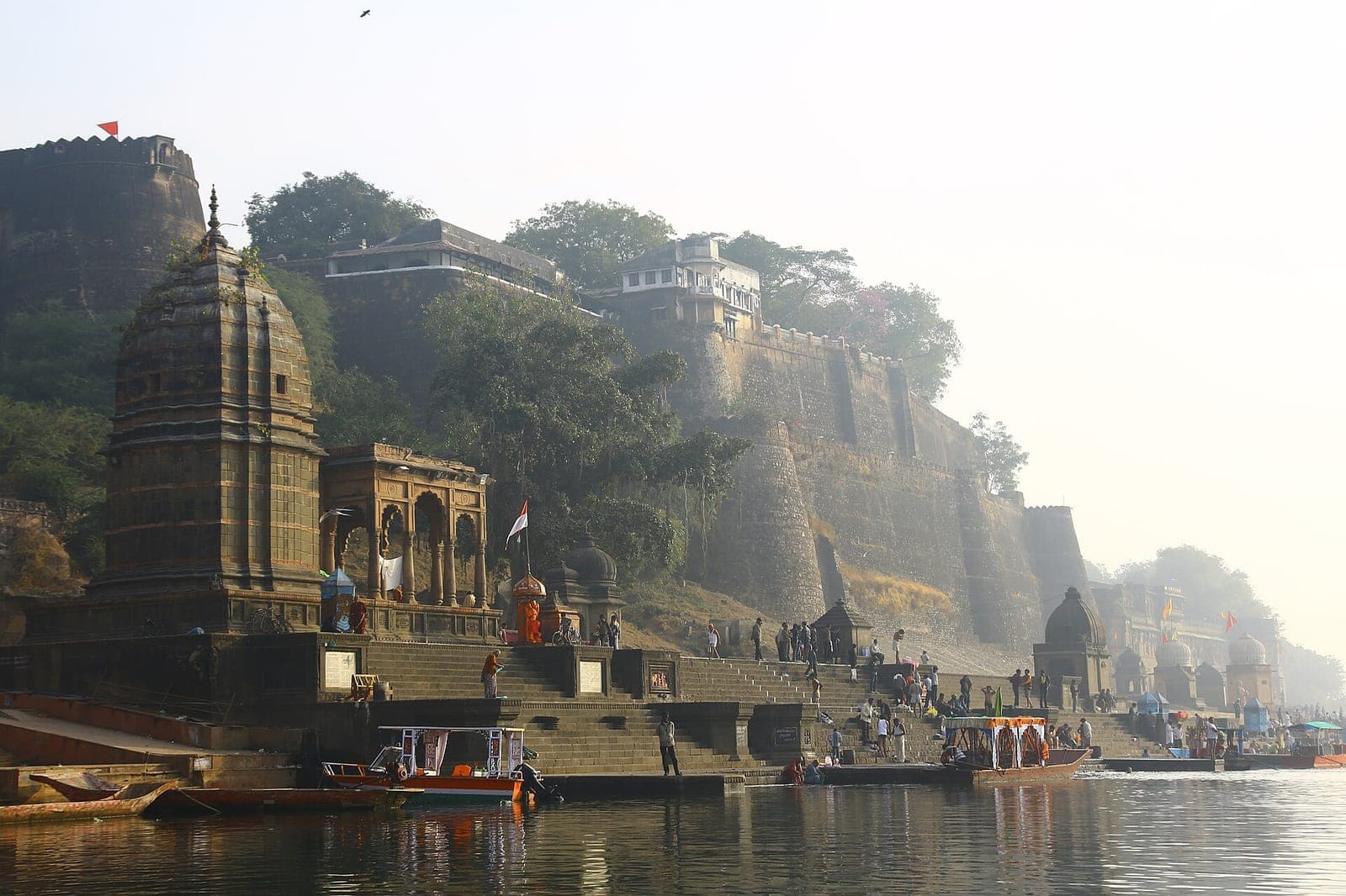 Ahilya Ghat & Fort, Maheshwar in Maheshwar