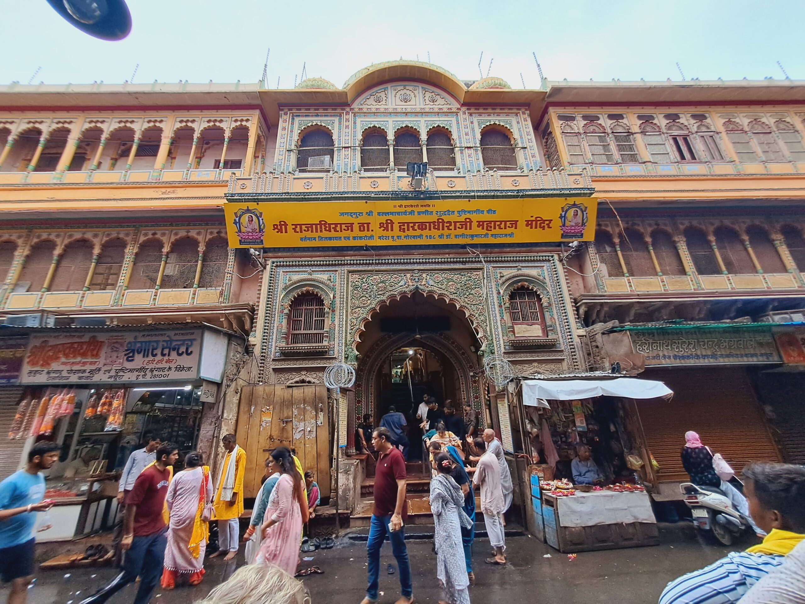 Dwarkadhish Temple